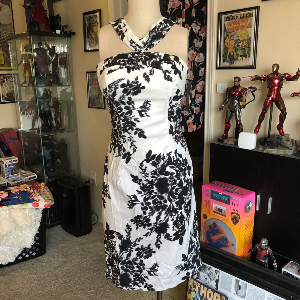 Unique Vintage Black white halter dress Medium NWT